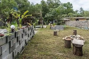 Cubby House Private Eco Resort