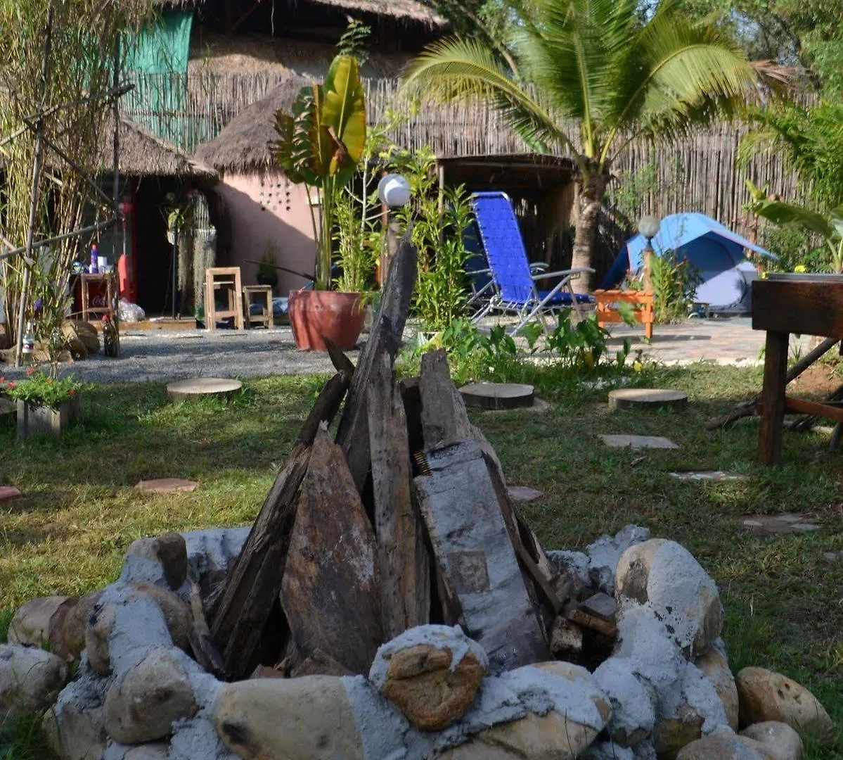 Cubby House Private Eco Resort Hotel